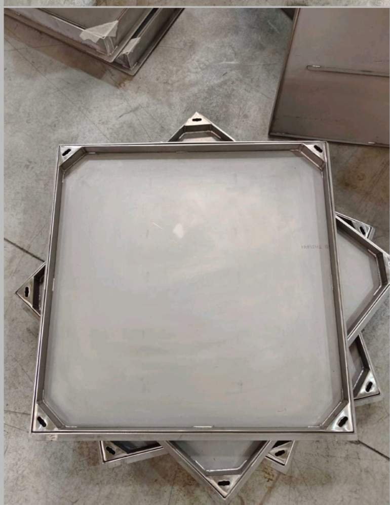 SS Manholes 3